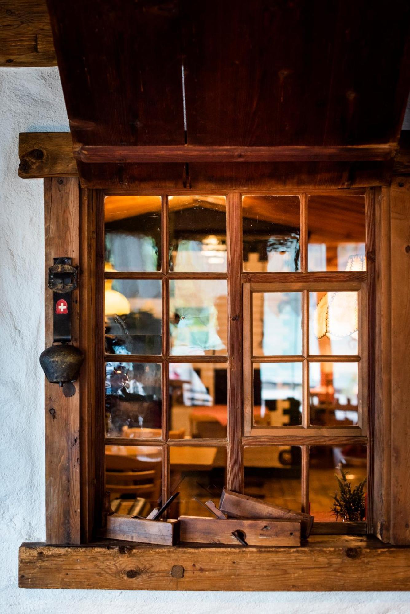 Hotel Brienzerburli Brienz  Esterno foto