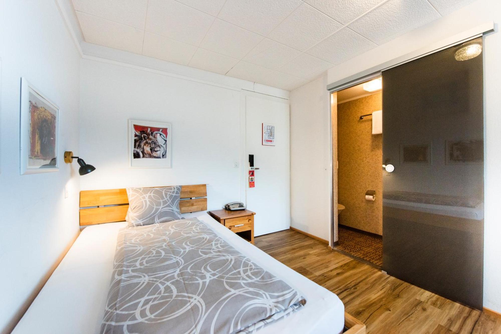 Hotel Brienzerburli Brienz  Esterno foto